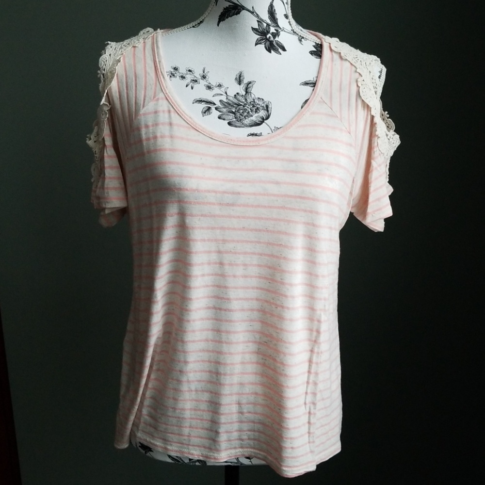 Fantastic Fawn Cold Sholder Tee
